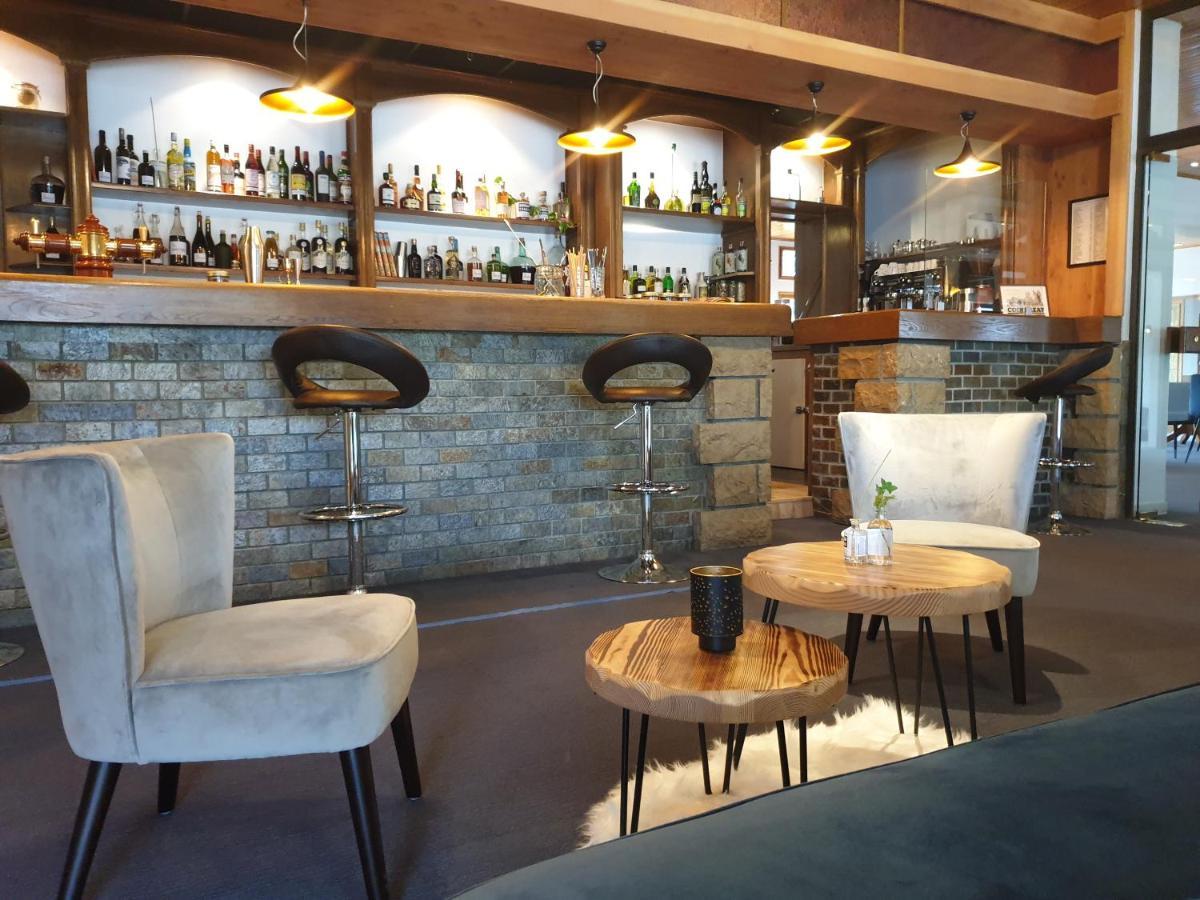 Hotel Restaurant Les Glycines Vieille-Brioude ภายนอก รูปภาพ