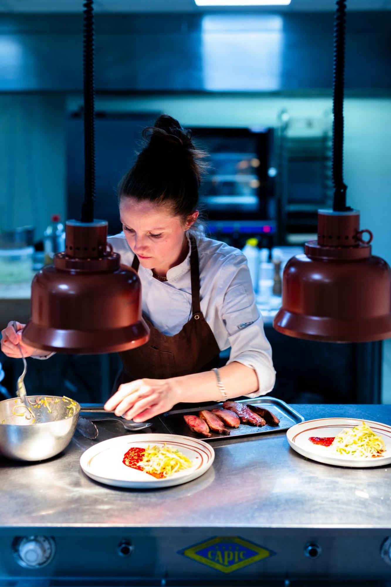 Hotel Restaurant Les Glycines Vieille-Brioude ภายนอก รูปภาพ